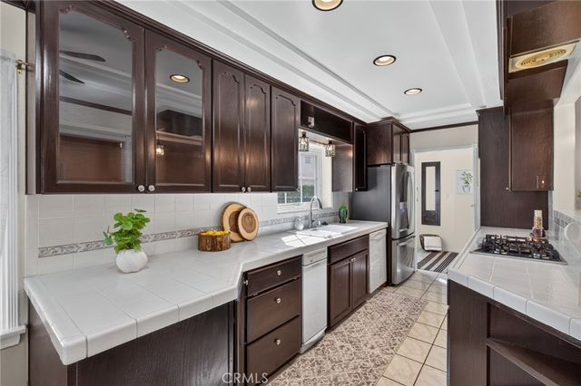 1733 S Corning, Los Angeles, CA 90035