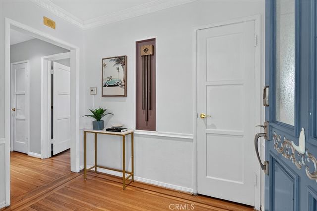 1733 S Corning, Los Angeles, CA 90035