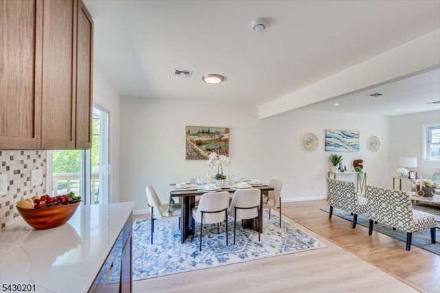 937 S Washington Ave, Piscataway Twp., NJ 08854