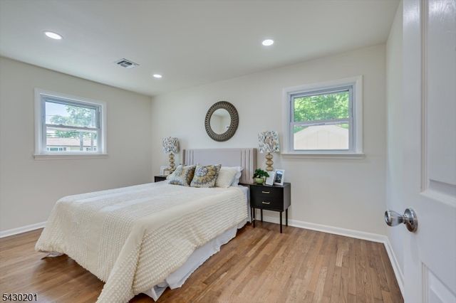 937 S Washington Ave, Piscataway Twp., NJ 08854