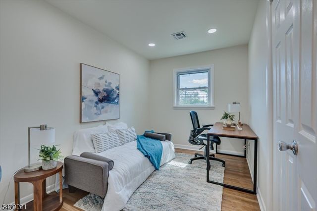 937 S Washington Ave, Piscataway Twp., NJ 08854