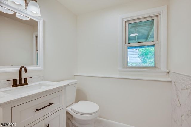 937 S Washington Ave, Piscataway Twp., NJ 08854