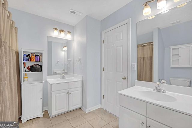 582 Braidwood Drive NW, Acworth, GA 30101