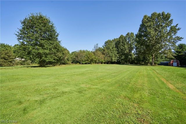1121 Eastwood Avenue, Tallmadge, OH 44278