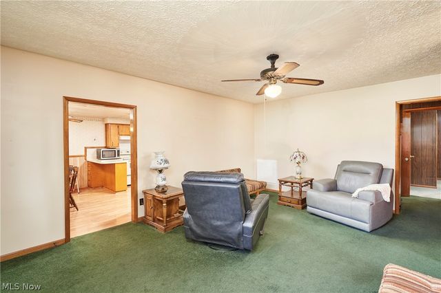 1121 Eastwood Avenue, Tallmadge, OH 44278
