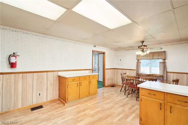 1121 Eastwood Avenue, Tallmadge, OH 44278