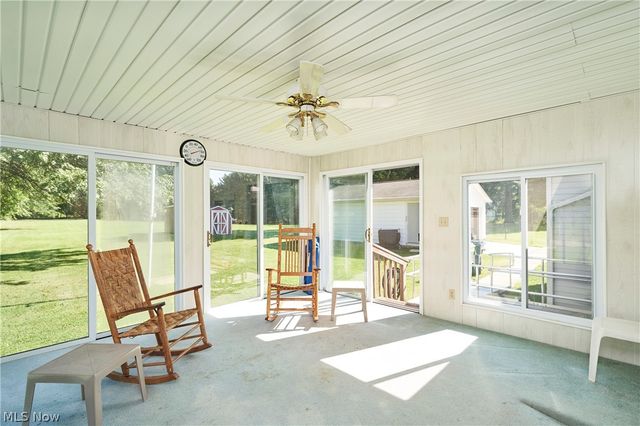 1121 Eastwood Avenue, Tallmadge, OH 44278