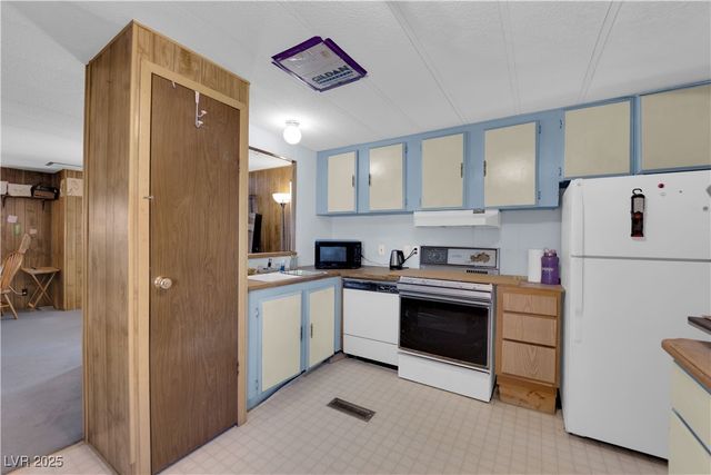 6160 Santovito Street, Pahrump, NV 89061