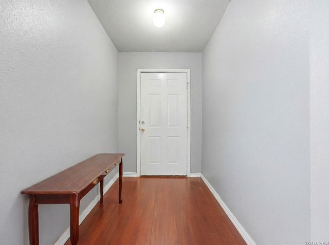 1039 Marquette Dr, San Antonio, TX 78228