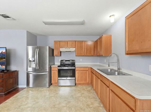 1039 Marquette Dr, San Antonio, TX 78228