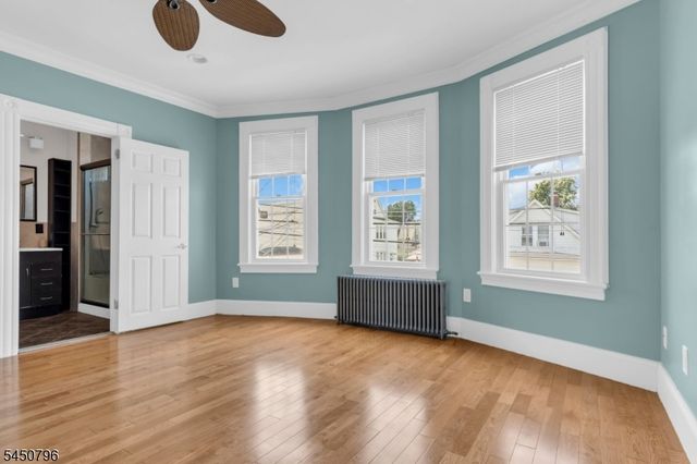55 Maple Ave, Wallington Boro, NJ 07057
