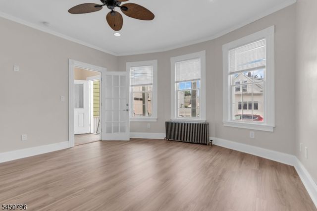 55 Maple Ave, Wallington Boro, NJ 07057