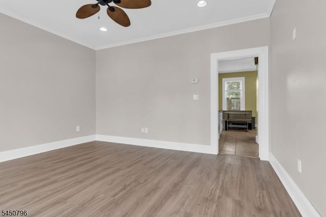 55 Maple Ave, Wallington Boro, NJ 07057