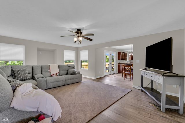 8867 W County Road 75 S, Greencastle, IN 46135