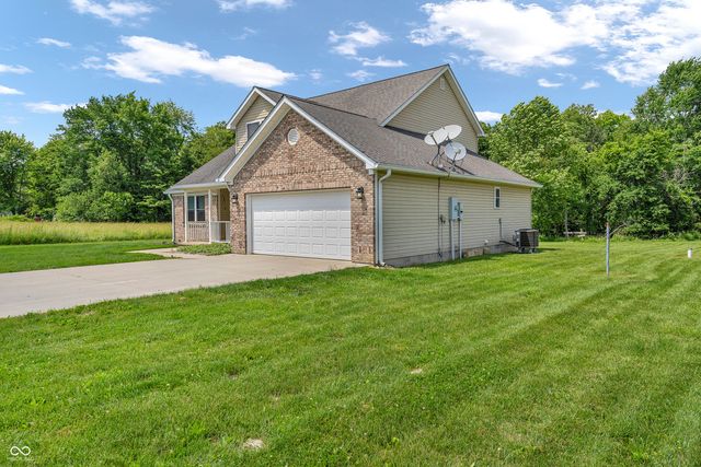 8867 W County Road 75 S, Greencastle, IN 46135