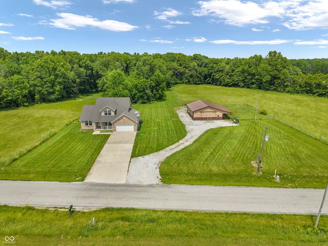 8867 W County Road 75 S, Greencastle, IN 46135