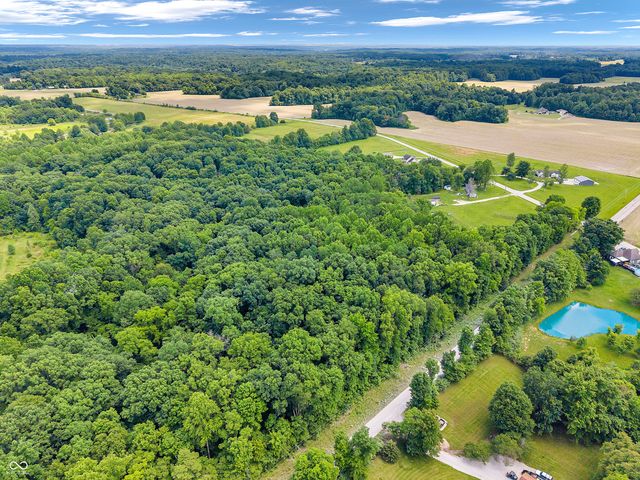 8867 W County Road 75 S, Greencastle, IN 46135