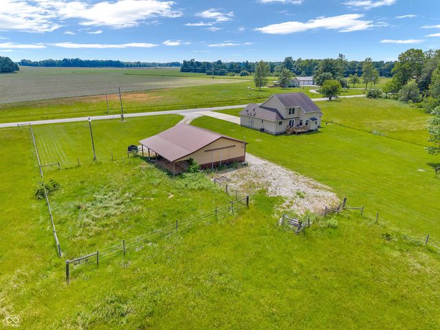8867 W County Road 75 S, Greencastle, IN 46135