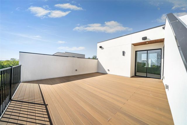 10815 Hermosillo DR 1004, Austin, TX 78758