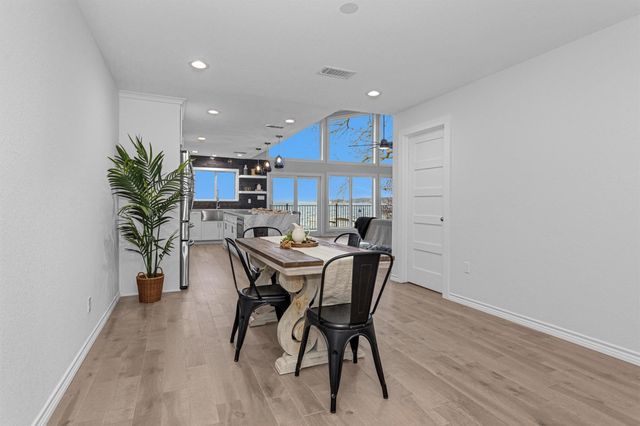 11403 Twain Drive, Montgomery, TX 77356