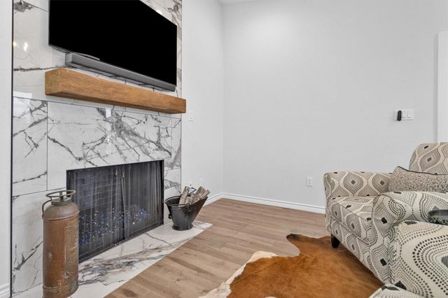 11403 Twain Drive, Montgomery, TX 77356