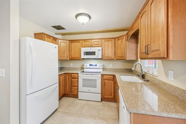 5306 CAMROSE COURT, Orlando, FL 32808