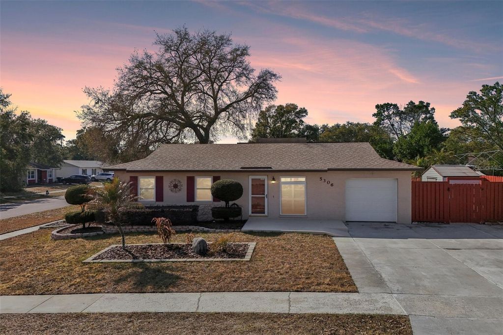 5306 CAMROSE COURT, Orlando, FL 32808