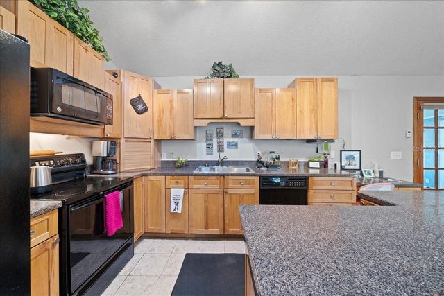 12359 NE HWY 314, Silver Springs, FL 34488