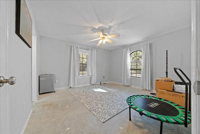 12359 NE HWY 314, Silver Springs, FL 34488