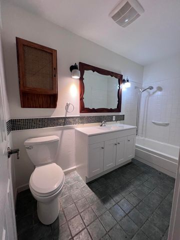 1830 SW 16th Street, Redmond, OR 97756