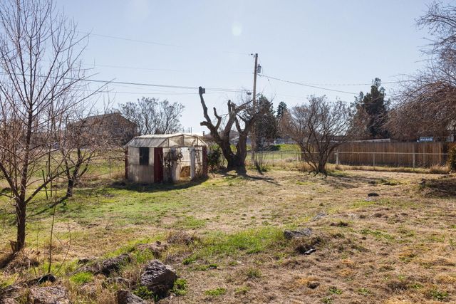 1830 SW 16th Street, Redmond, OR 97756