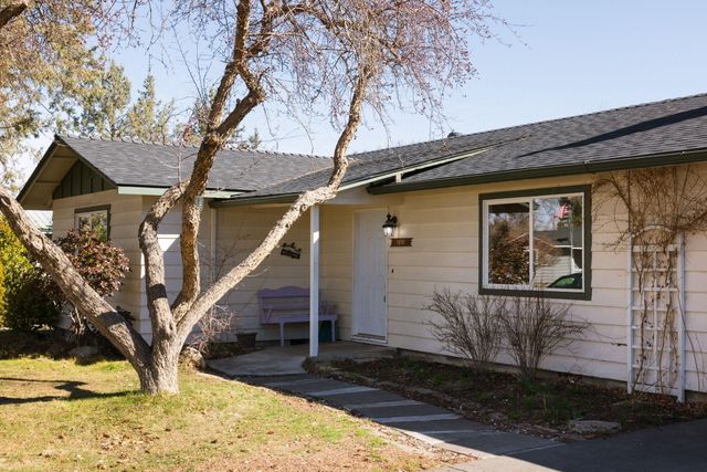 1830 SW 16th Street, Redmond, OR 97756