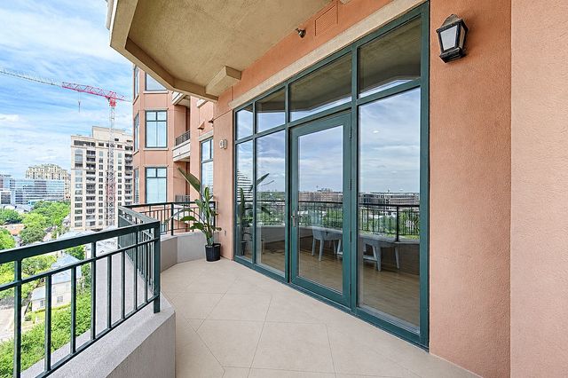 2828 Hood Street 1008, Dallas, TX 75219