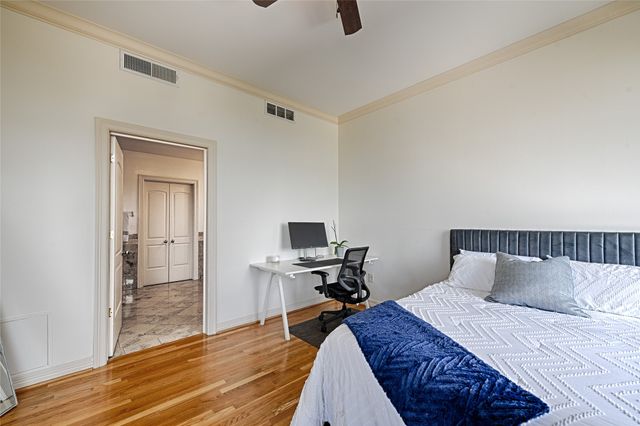 2828 Hood Street 1008, Dallas, TX 75219