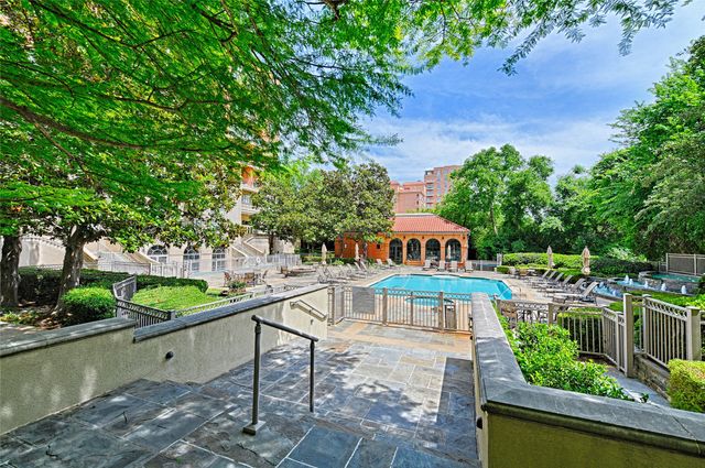 2828 Hood Street 1008, Dallas, TX 75219