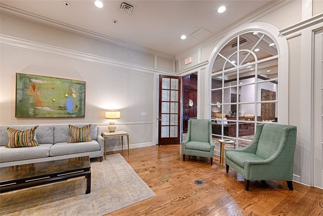 2828 Hood Street 1008, Dallas, TX 75219