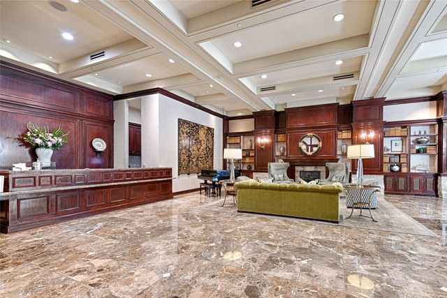 2828 Hood Street 1008, Dallas, TX 75219