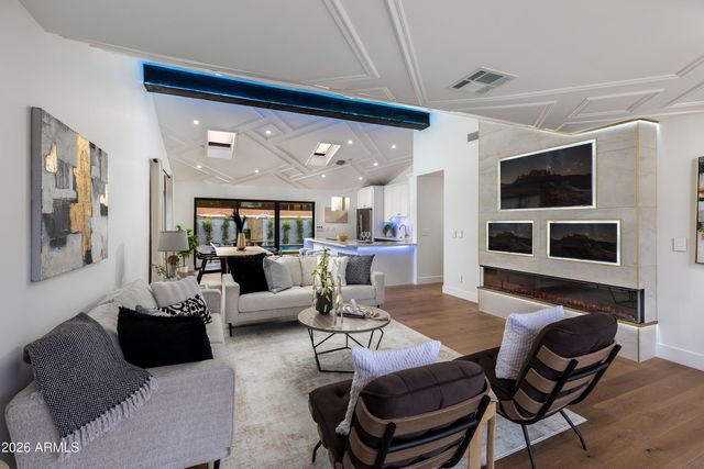 8507 E RANCHO VISTA Drive, Scottsdale, AZ 85251