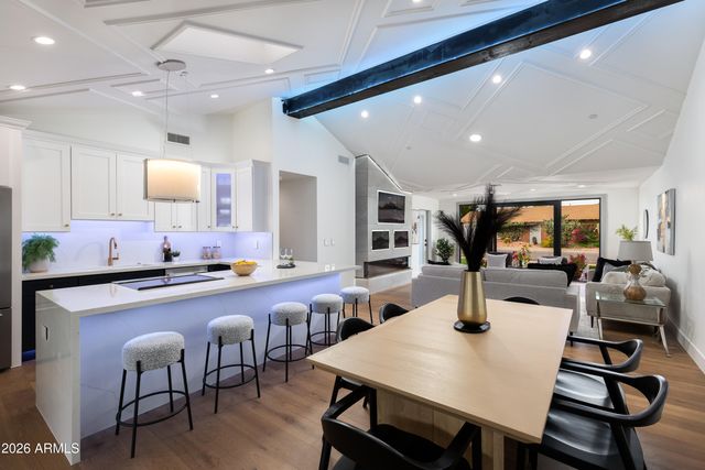 8507 E RANCHO VISTA Drive, Scottsdale, AZ 85251