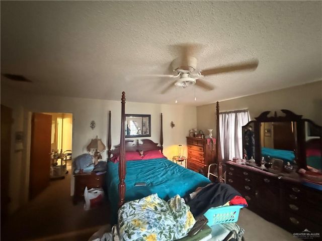 1812 Rosalinda Street, Mission, TX 78572