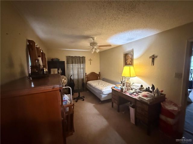 1812 Rosalinda Street, Mission, TX 78572