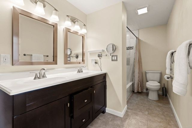 10 Cheshire Rd, Sharon, MA 02067