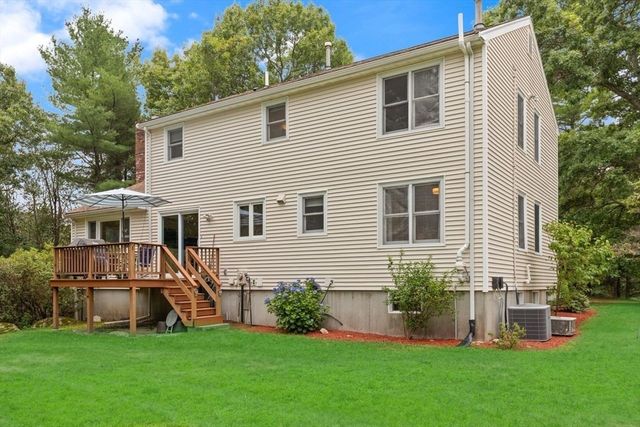 10 Cheshire Rd, Sharon, MA 02067