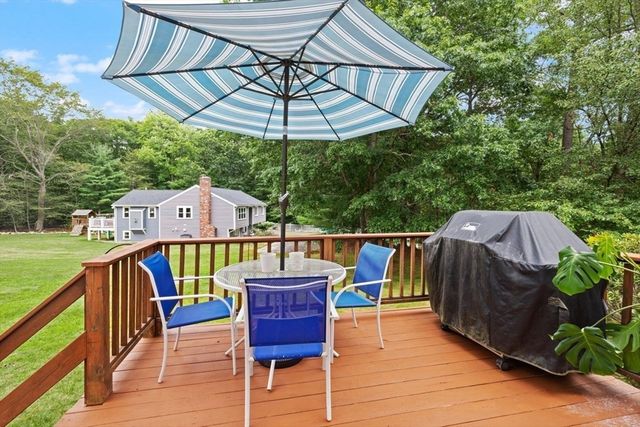 10 Cheshire Rd, Sharon, MA 02067