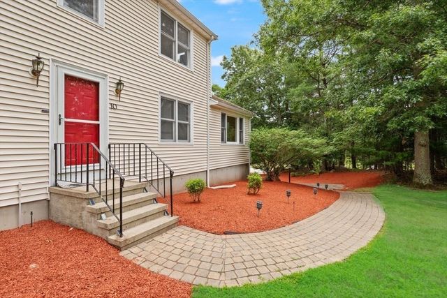 10 Cheshire Rd, Sharon, MA 02067