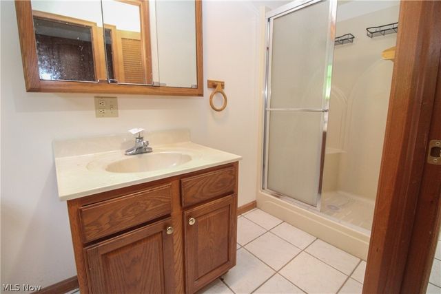 548 W 39th Street, Shadyside, OH 43947