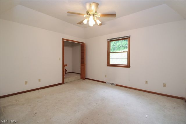 548 W 39th Street, Shadyside, OH 43947