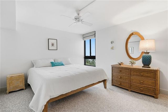 2400 Gulf Shore BLVD N 603, Naples, FL 34103