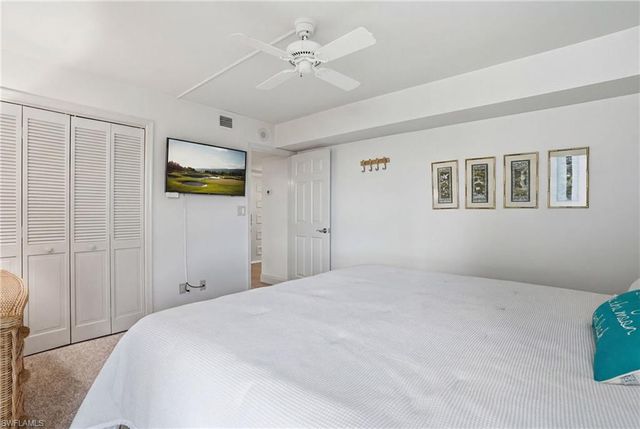 2400 Gulf Shore BLVD N 603, Naples, FL 34103
