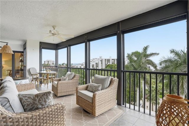 2400 Gulf Shore BLVD N 603, Naples, FL 34103